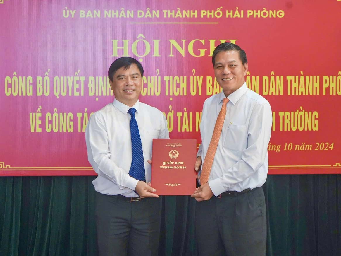 Điều động và bổ nhiệm ông Dương Đình Ổn giữ chức vụ Giám đốc Sở Tài Nguyên và Môi trường